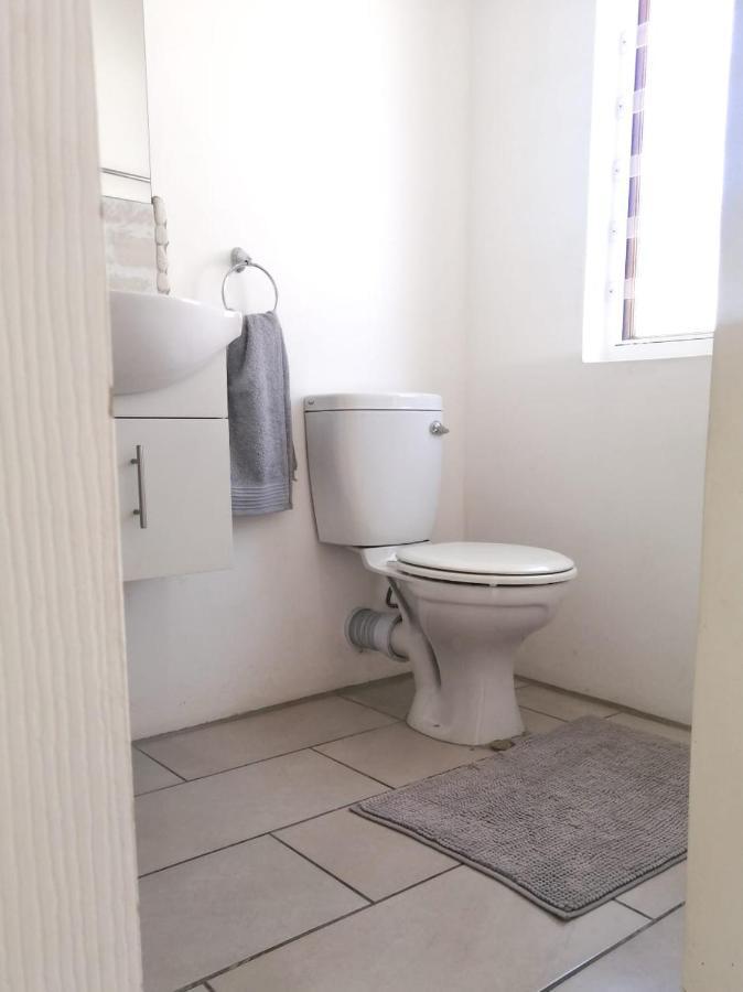 Fever Tree - Self Catering * Cape Town